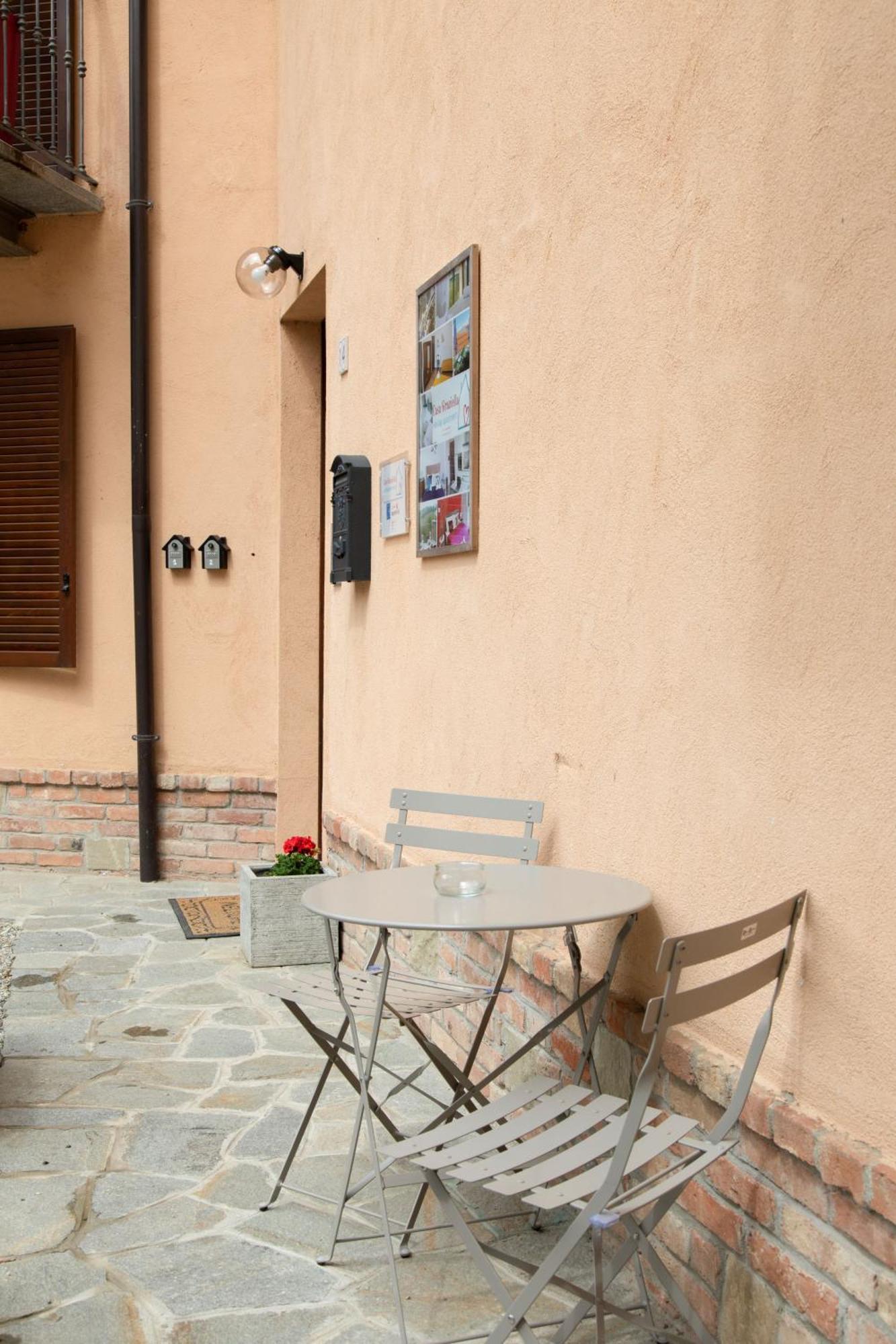 Casa Graziella - La Casetta Portacomaro Kültér fotó